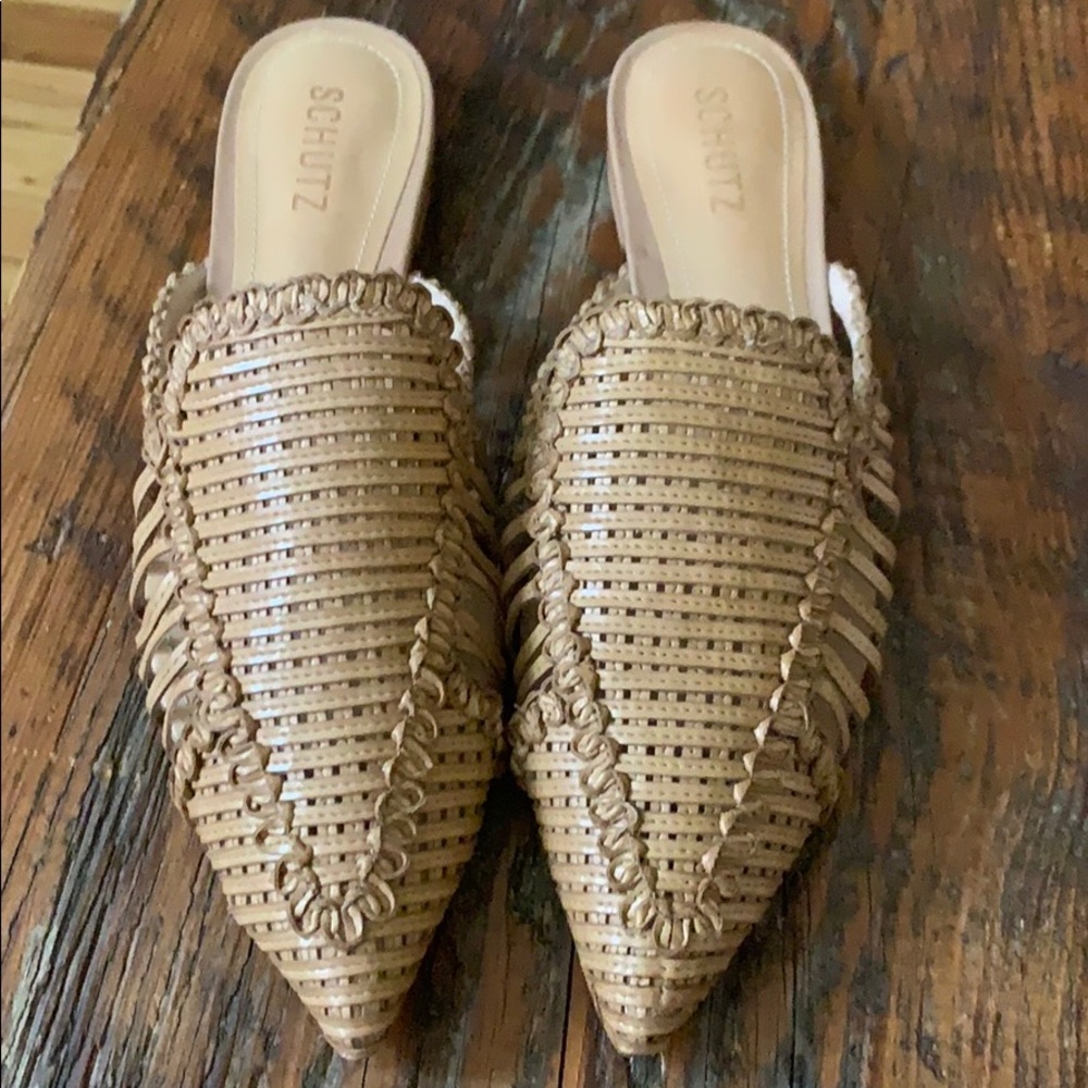 Schutz Mule in Size 8.5 NWT